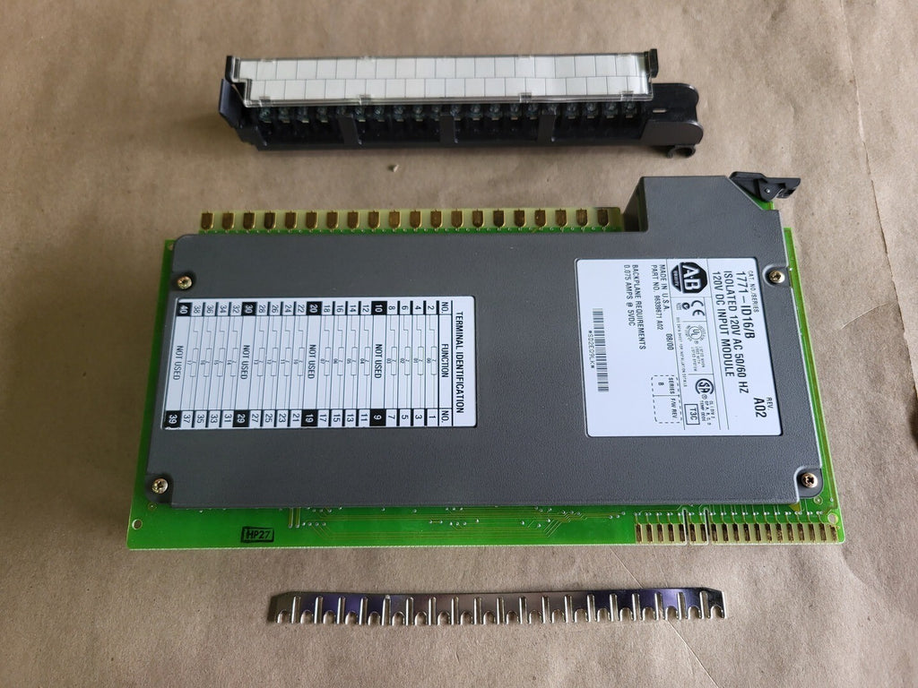 ALLEN-BRADLEY Isolated 120VAC/VDC Input Module  1771-ID16/B