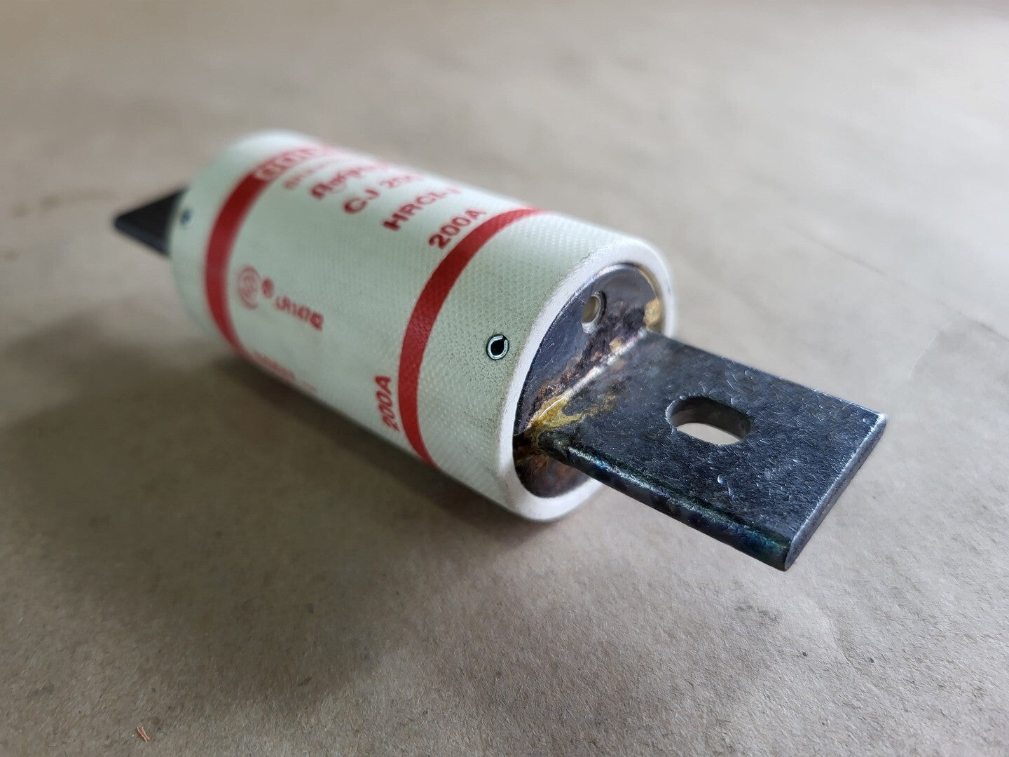 thumbnail image 2 of Ferraz Shawmut A4J200 200A Class J Fuse – 600V JKS200 JLS200 Replacement NIB 2 of 3