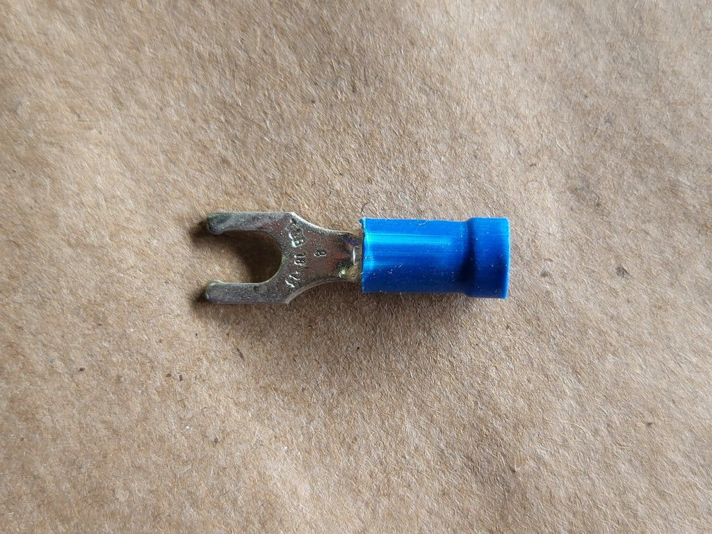 THOMAS & BETTS 18-14AWG Vinyl Insulated Lock Fork Terminal 14RB-8FL (Bag of 97)