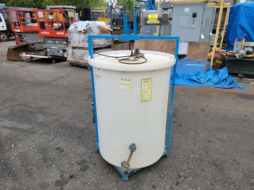 Plastic Tank w/ Fittings
