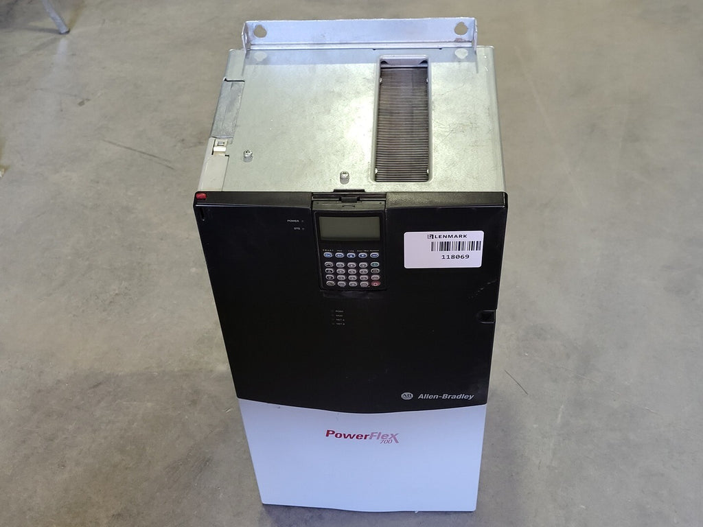 ALLEN-BRADLEY PowerFlex 700, 600 Volts, 99 Amps Adjustable Frequency AC Drive 20BE099A0ANNANC0