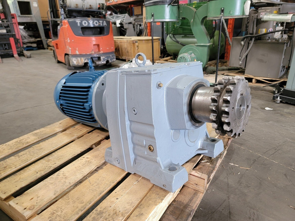 WEG 22:1 Ratio Gear Reducer GR139-Y30-4P-22-M1-ZPIE W/ 40 hp Electric Motor 