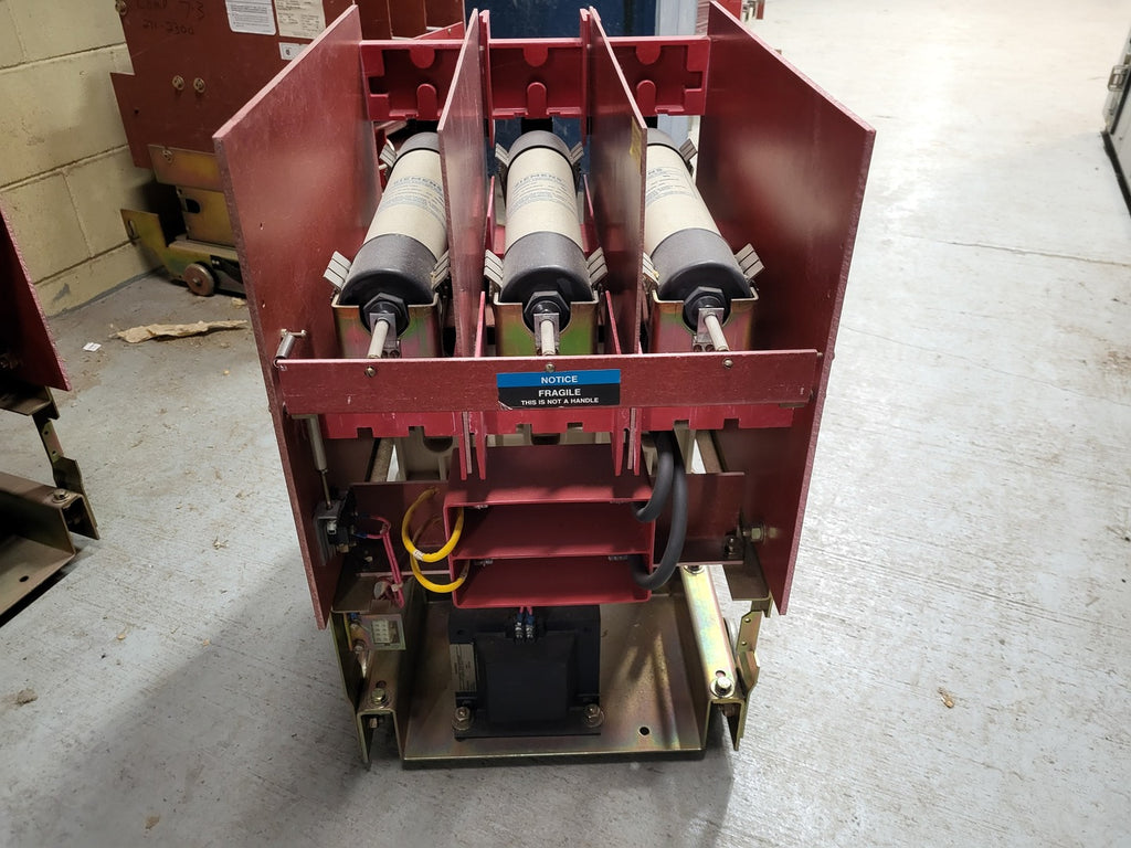 SIEMENS 360 Amp, 3 Pole, 5.0 kV, NEMA H3 AC Vacuum Contactor Type 88H3