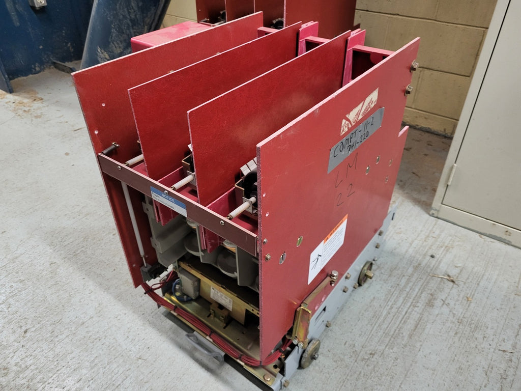 SIEMENS 360 Amp, 3 Pole, 5.0 kV, NEMA H3 AC Vacuum Contactor Type 97H35