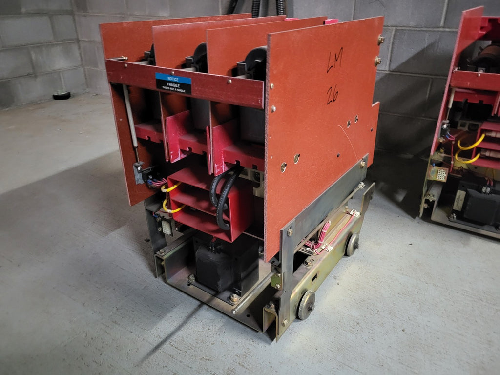 SIEMENS 360 Amp, 3 Pole, 5.0 kV, NEMA H3 AC Vacuum Contactor Type 88H3