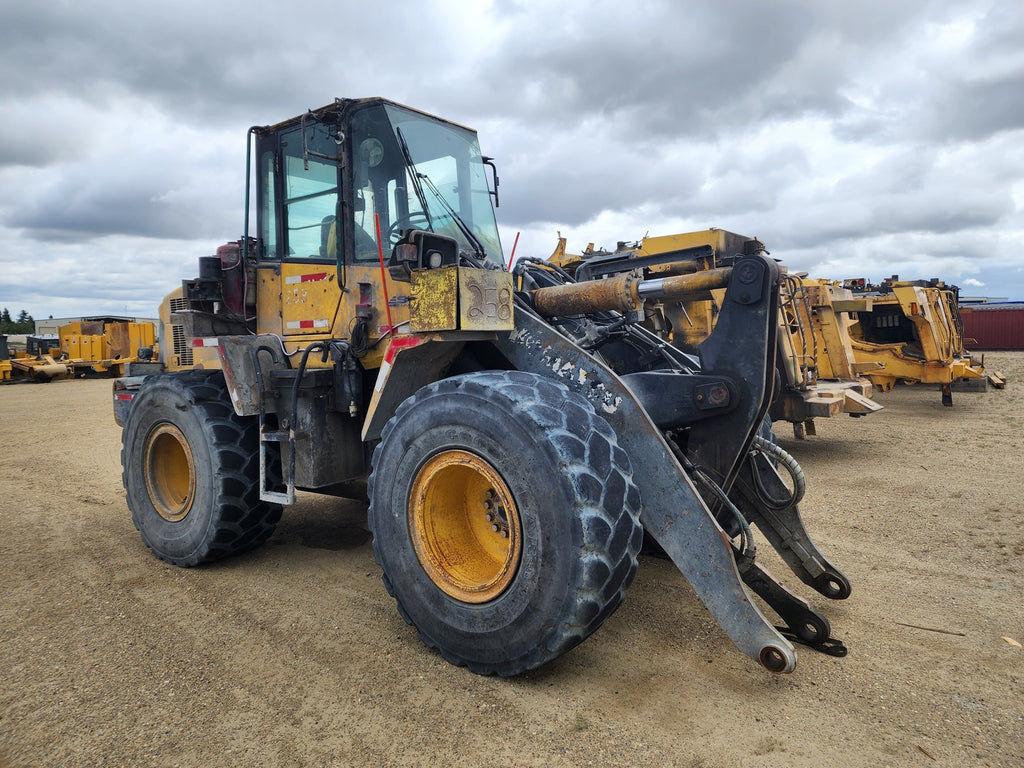 KOMATSU Wheel Loader WA250PZ-6 w/ New Axle
