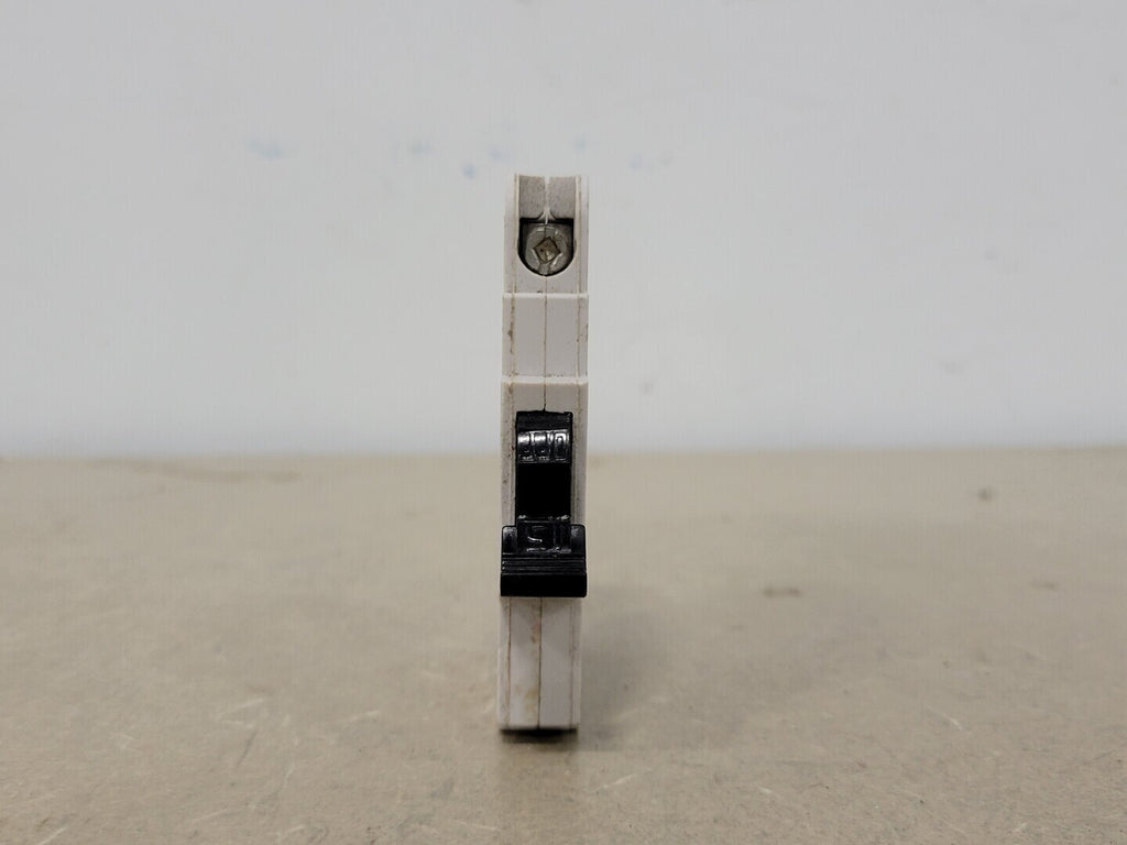 FEDERAL PIONEER 15 Amp, 1 Pole, 240 volts Circuit Breaker NC115