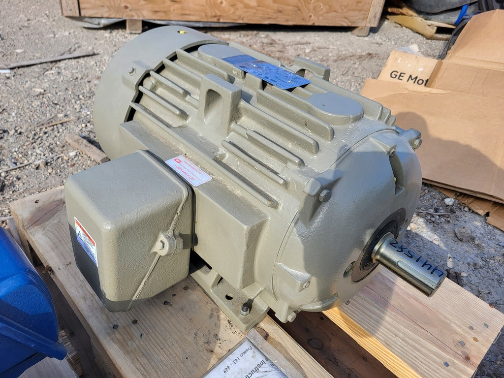 GENERAL ELECTRIC 30 hp, 575 volts, 3545 rpm, 286TS Electrical Motor 5KS256SAA114A