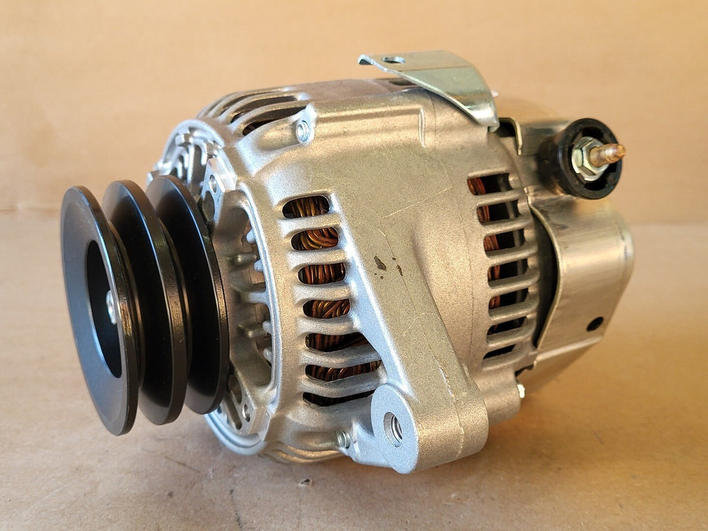 DENSO Alternator 9762219-136, 12V