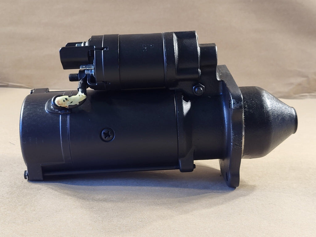 DENSO Starter Motor IS0842, 24V, 9T