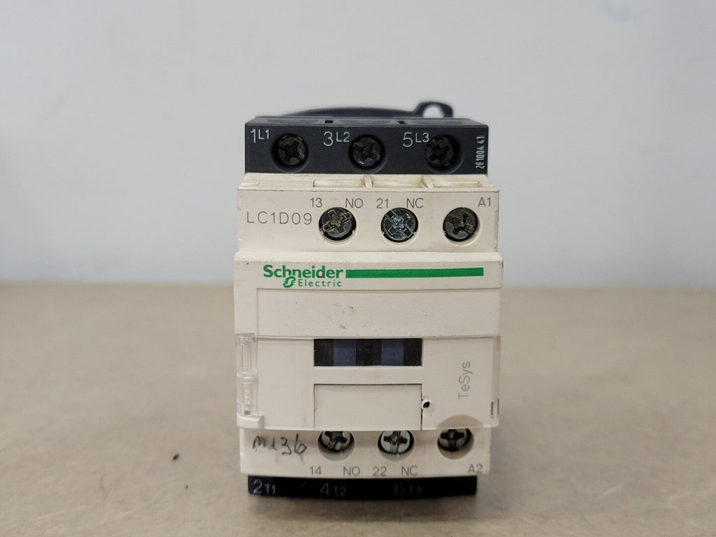 TELEMECANIQUE 9 Amp, 3 Pole, 1NO + 1NC, 120 VAC Coil Contactor LC1D09G7