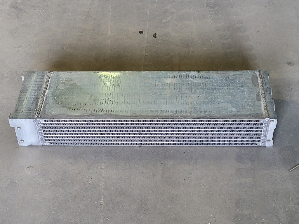 DEUTZ Oil Cooler 9137916, 04148635