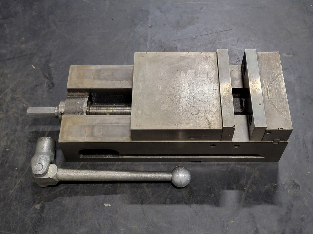 Precision Machine Vise w/ Jaws and Handle