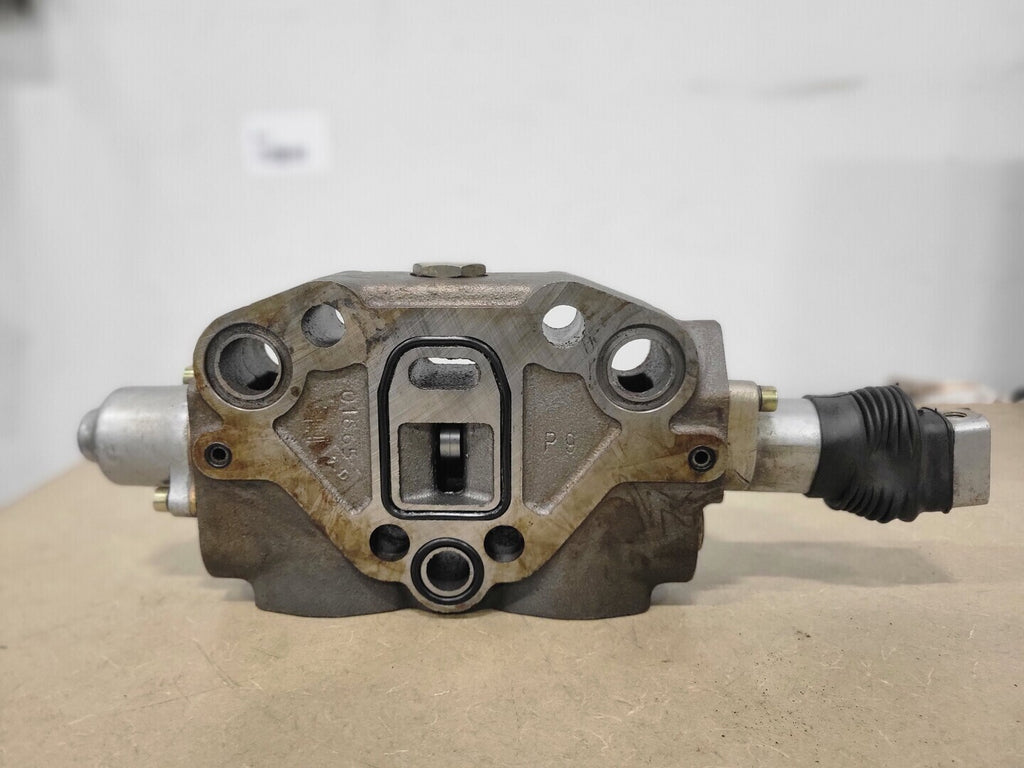Hydraulic Section Valve 121010201, 01665