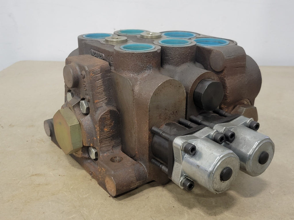 PARKER Directional Control Valve V40-1082-D