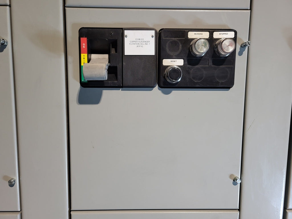 EATON 20 hp, 600V, 50A, 3-Ph FVNR Starter Size 2 Bucket for Freedom 2100 MCC Frame