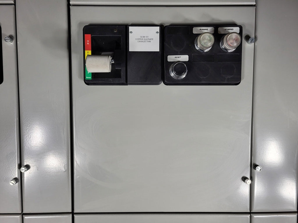 EATON 1 hp, 600V, 3A, 3-Ph FVNR Starter, Size 1 in Freedom 2100 MCC