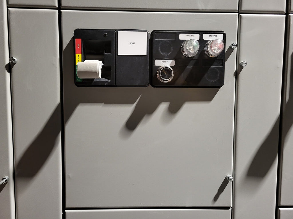 EATON CUTLER-HAMMER 1hp, 600V, 3A, 3-Ph, FVNR Starter, Size 1