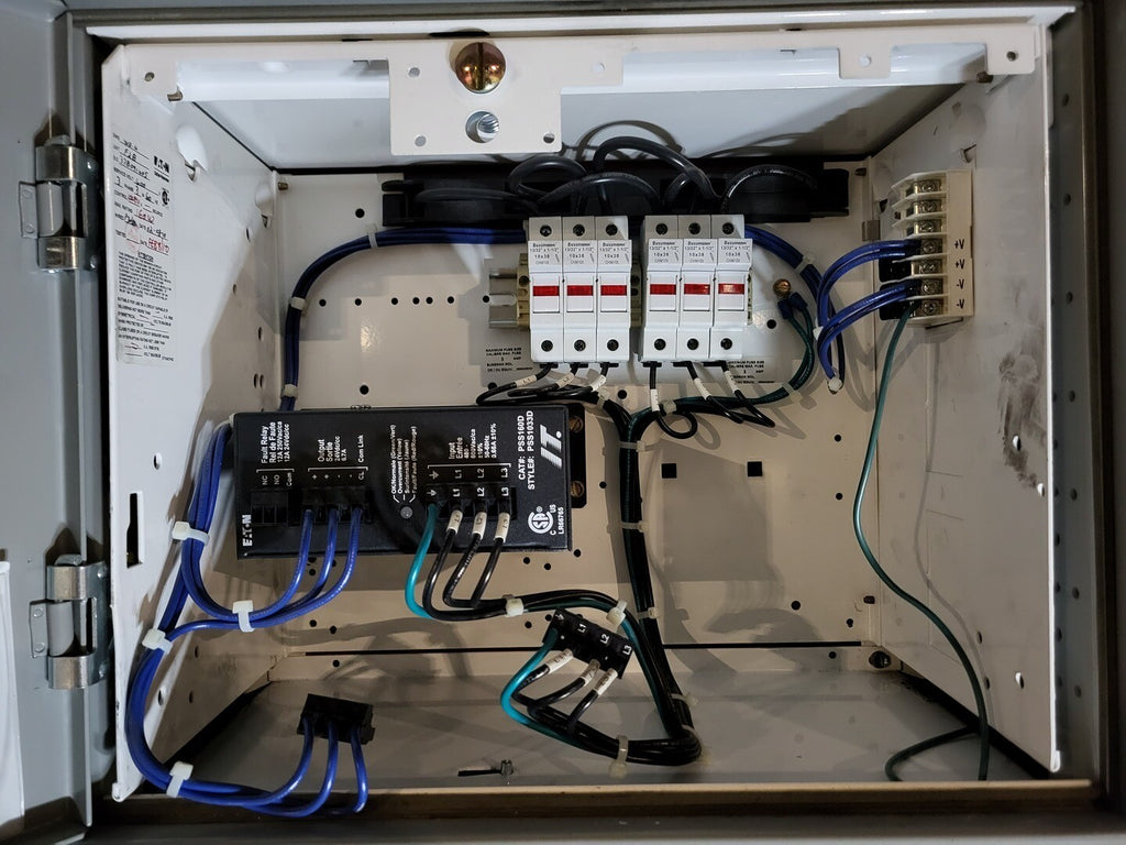 EATON 24VDC, 160W, 3-Ph, DNET Power Supply PSS160D