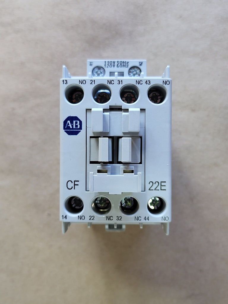 ALLEN-BRADLEY 25 Amp Control Relay 700-CF220