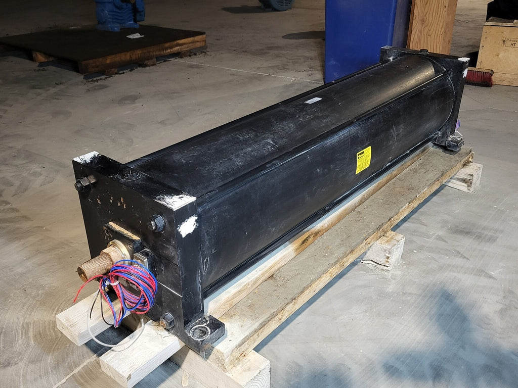 PARKER Pneumatic Cylinder 12" Bore x 48" Stroke 12.00 CC2AUS14AC 48.00