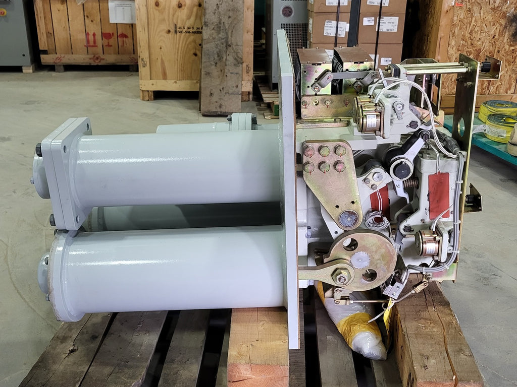 HVB AE POWER SYSTEMS, INC 145kV Gas-Insulated Circuit Breaker HVB S1 C