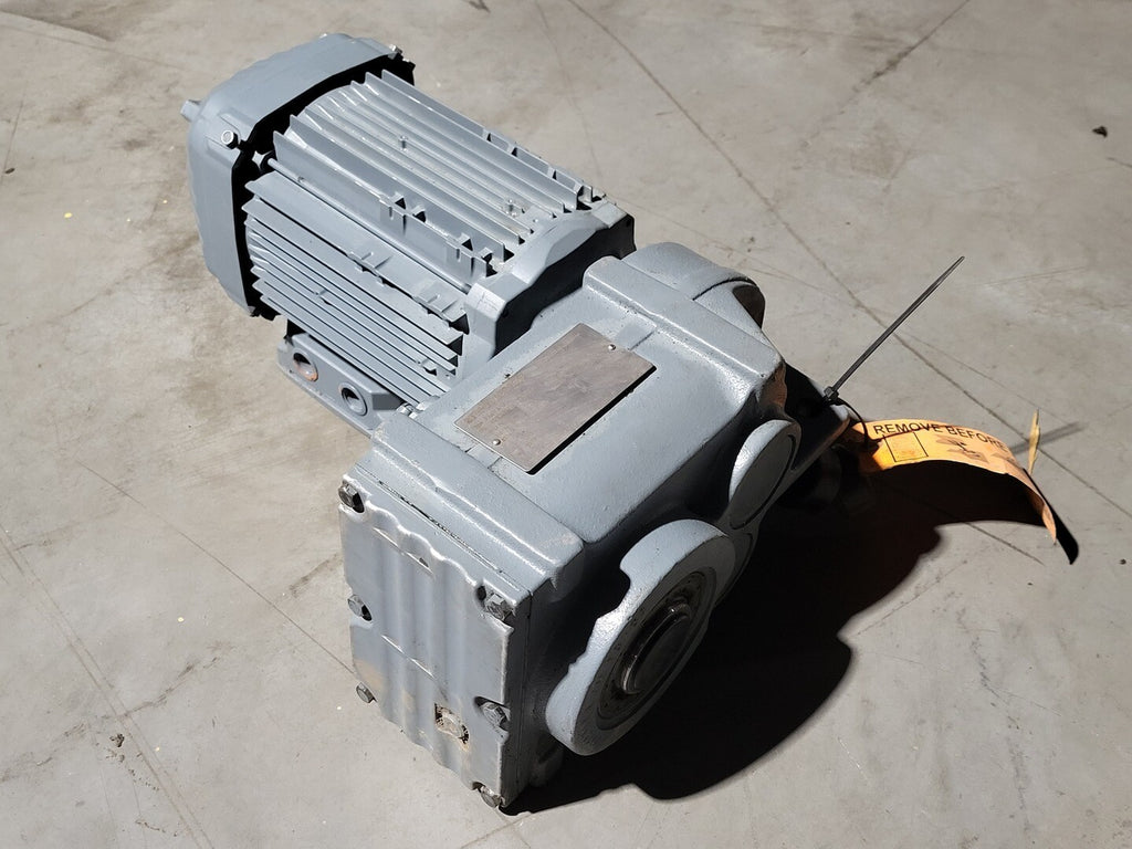 SEW-EURODRIVE 25.72:1 Gear Reducer FA47/A/G w/ 1.0hp Electric Motor