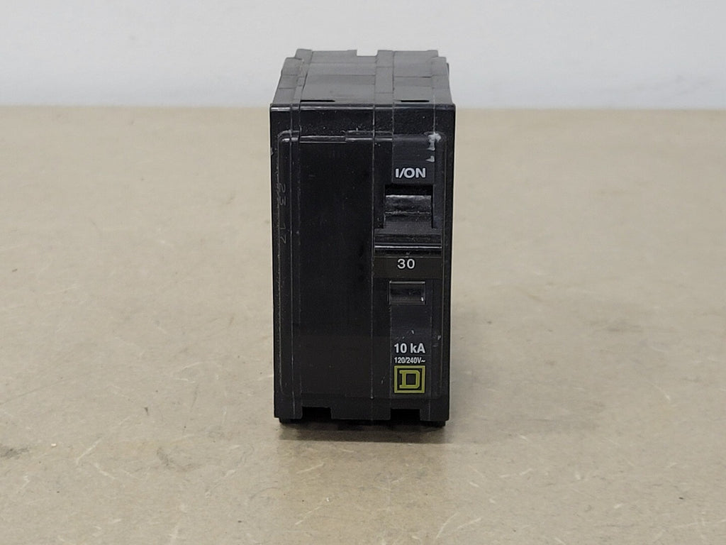 SQUARE D 30 Amp, 2 Pole, 120/240 volts Circuit Breaker QO230