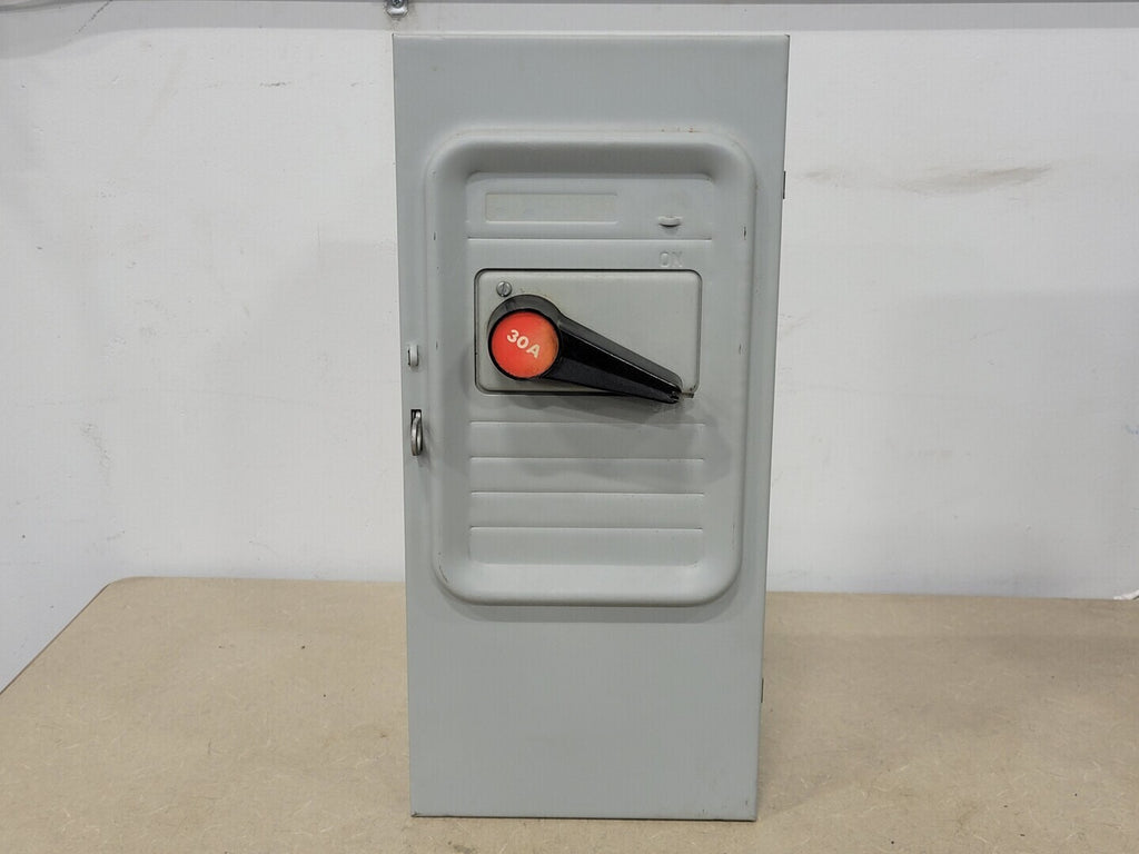 FEDERAL PIONEER 30 Amp, 2 Pole, 250 Volts Fusible Disconnect Switch 1322SN