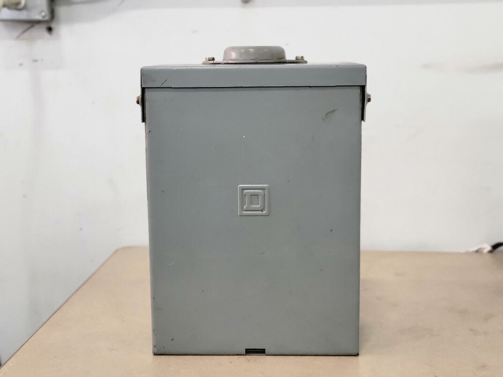 SQUARE D 100 Amp Loadcentre QO6L100RB