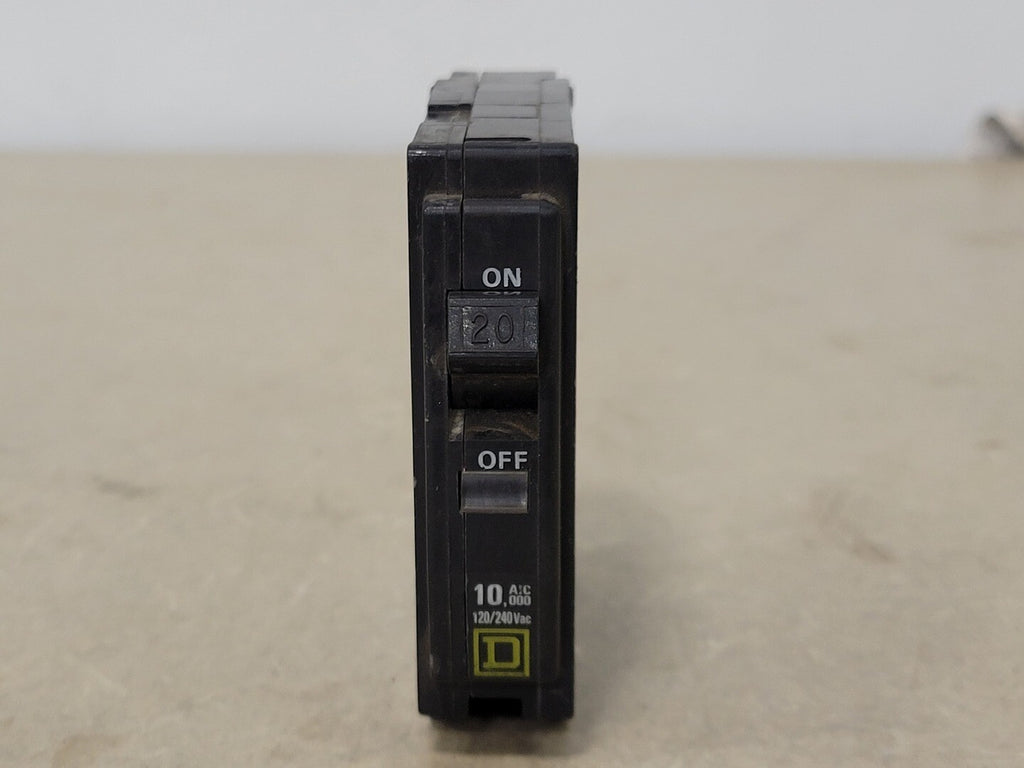 SQUARE D 20 Amp, 1 Pole, 120/240 volts Circuit Breaker QO120