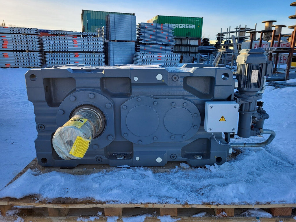 SEW-EURODRIVE 12.93:1 Ratio Gear Reducer X2FS210/HU/B