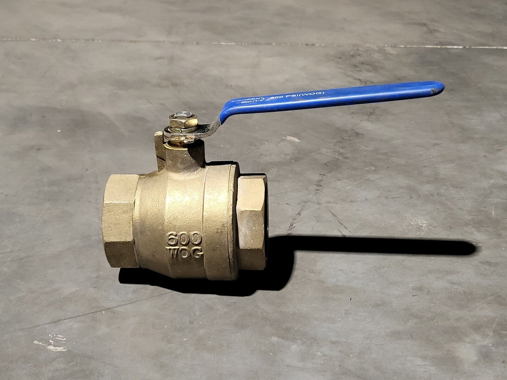 2-1/2" 600 WOG Threaded Ball Valve