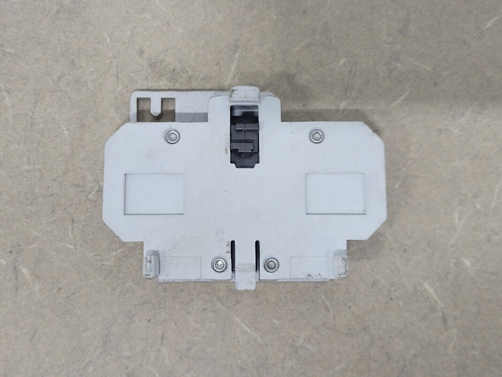 CUTLER-HAMMER 1NO+1NC Auxiliary Contact Block C320KGS3