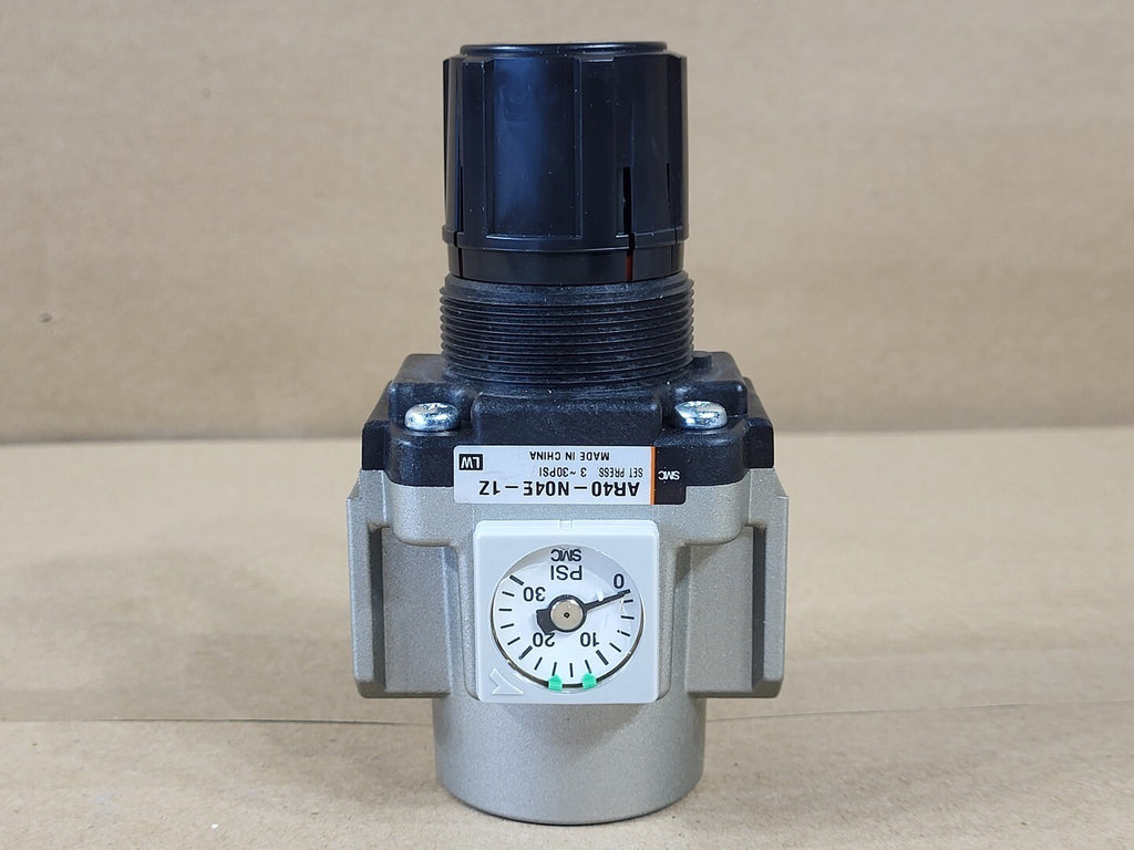 SMC Modular Regulator, AR40-N04E-1Z, 1/2" NPT, 30 PSI (Box of 2)
