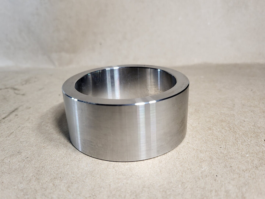 KOMATSU Lower Sleeve EJ9013