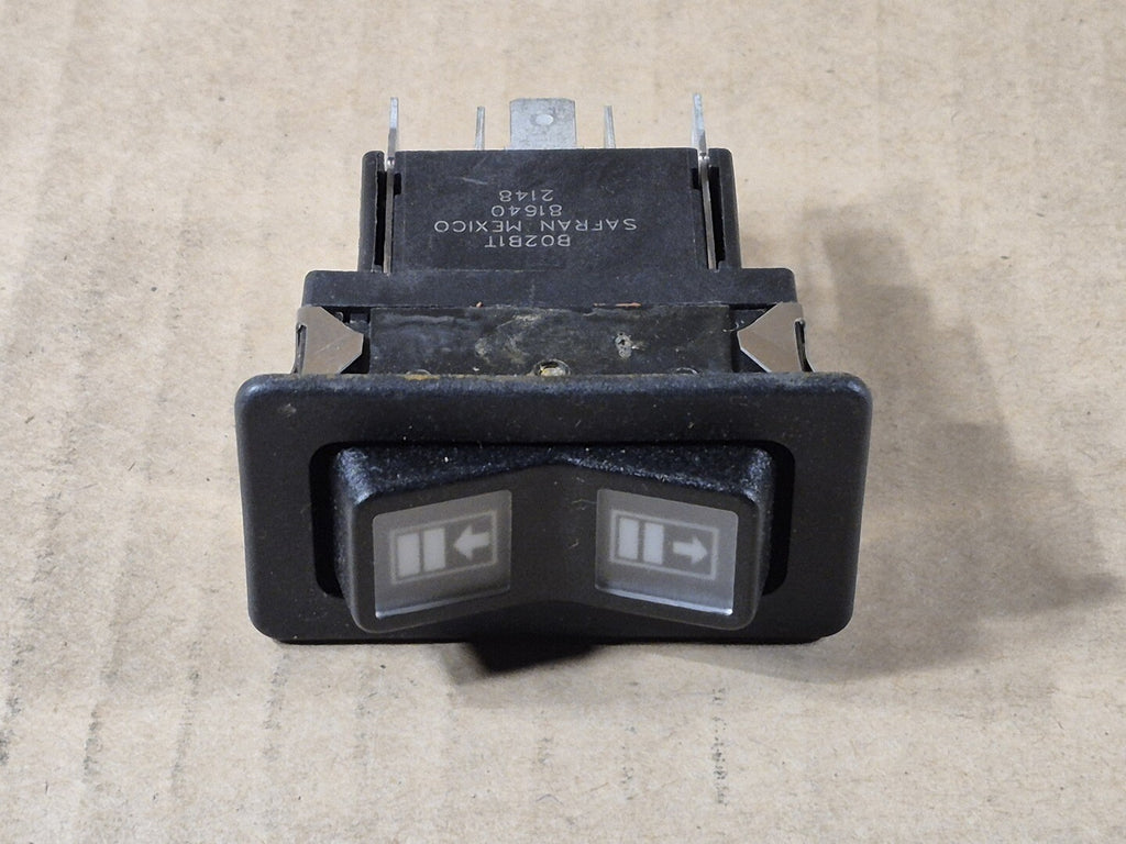 KOMATSU Rocker Switch PC0490