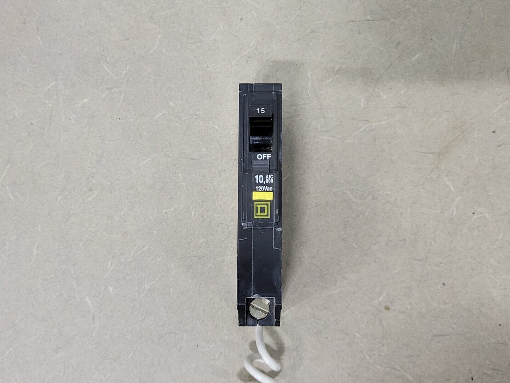 SQUARE D 15 Amp, 1 Pole, 120 Volts Circuit Breaker QO115