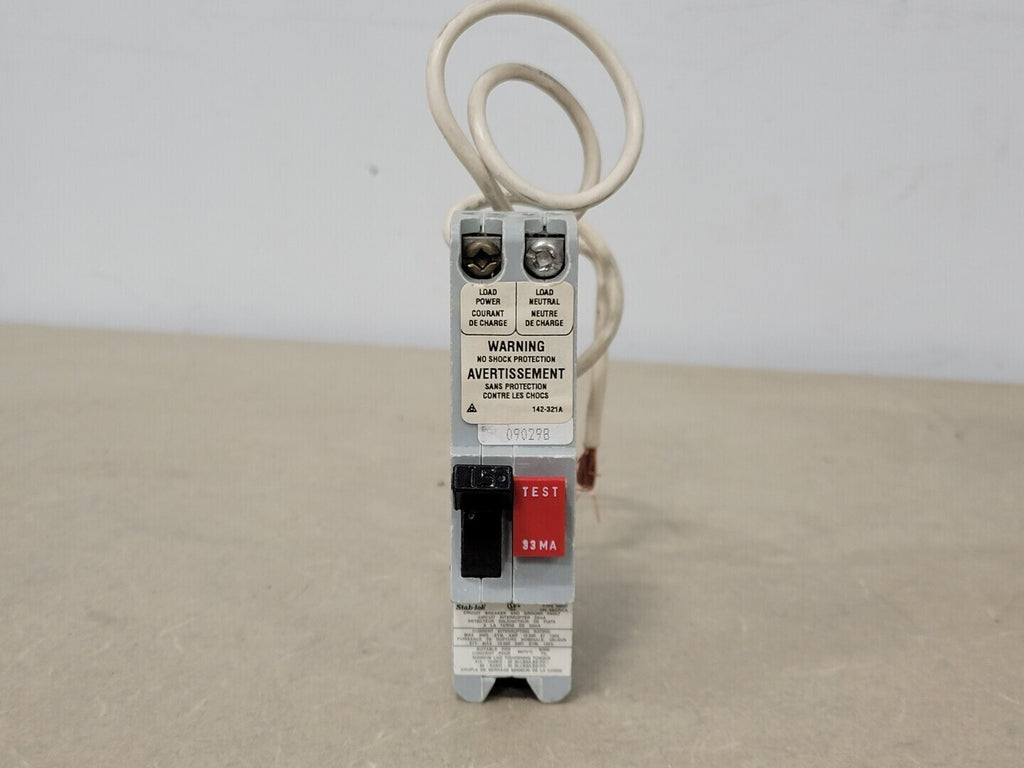 FEDERAL PIONEER 15 Amp, 1 Pole, 120/240 Volts Circuit Breaker NBGF115