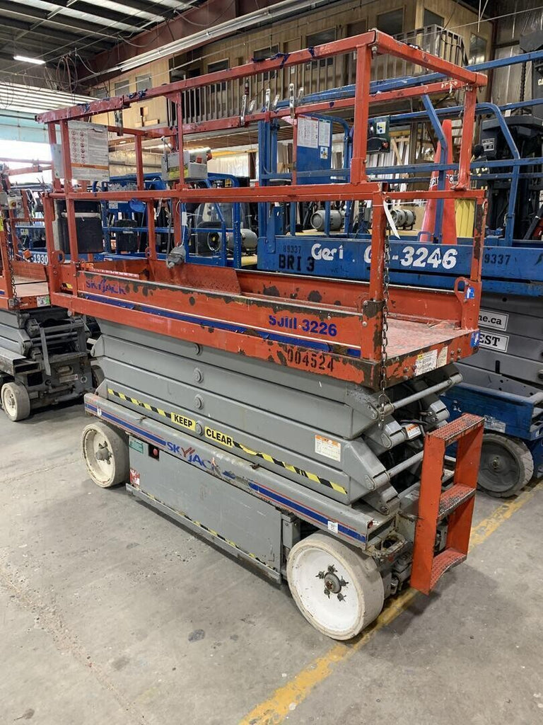 SKYJACK  Scissor Lift SJIII 3226