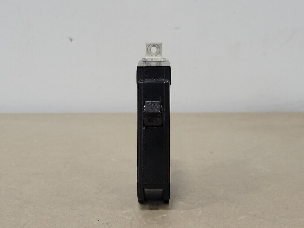 SYLVANIA 15 Amp, 1 Pole, 120/240 Volts Circuit Breaker QB115