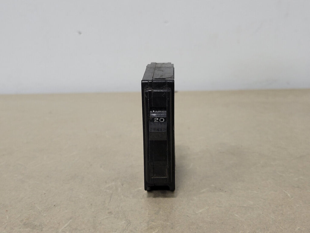 SQUARE D 20 Amp, 1 Pole, 120/240 Volts Circuit Breaker QO120