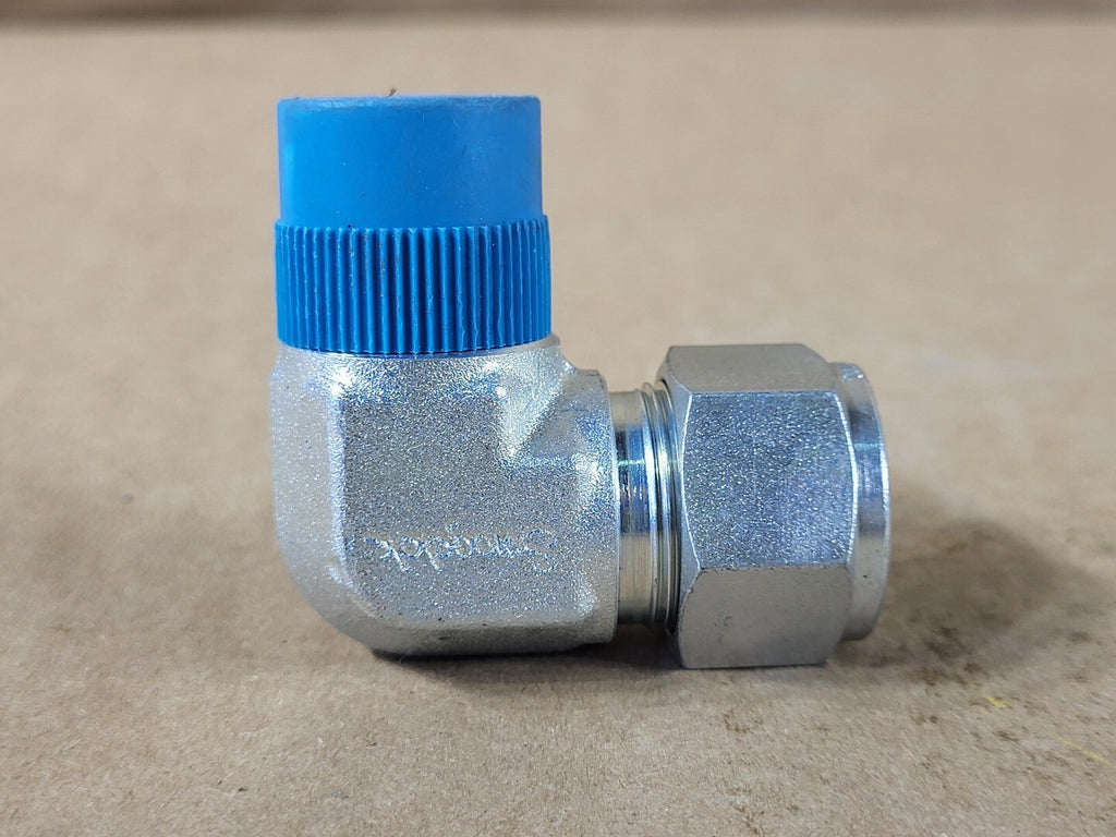 SWAGELOK 1/2" Tube x 1/2" MNPT Elbow Connector S-810-2-8 (Bag of 7)