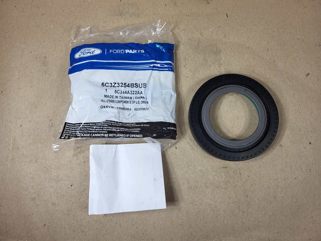 FORD Axle Shaft Hub Seal Kit 5C3Z-3254-B