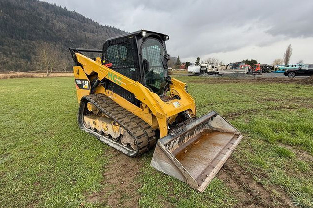 CATERPILLAR 2018 Caterpillar 299D2 Skid Steer