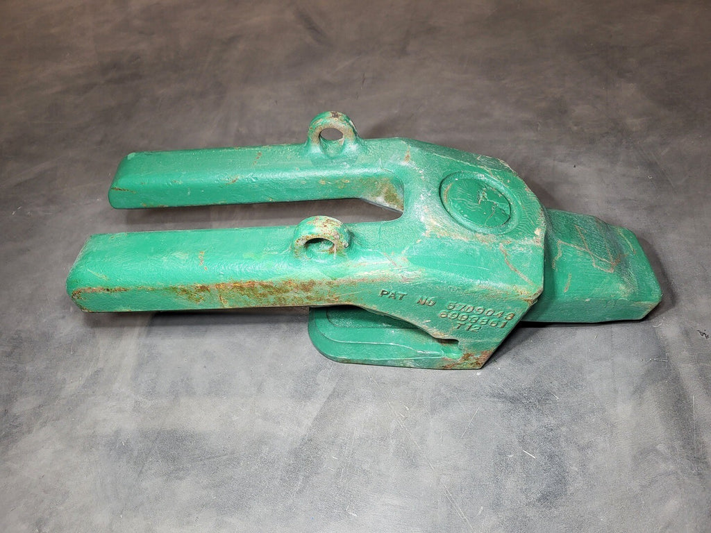 ESCO Left Straddle Weld-On Adapter 6841L-70SV2