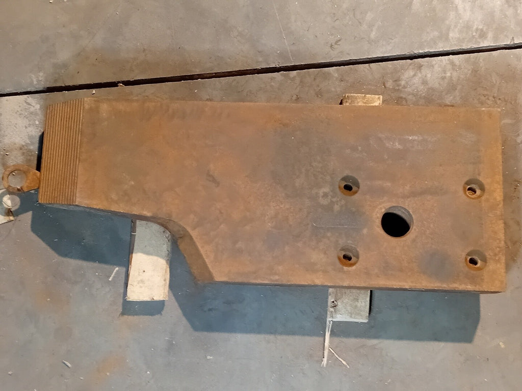 KOMATSU M68 Right Tooth PZKV162172 - KOMATSU Ground Engaging Tools (GET)