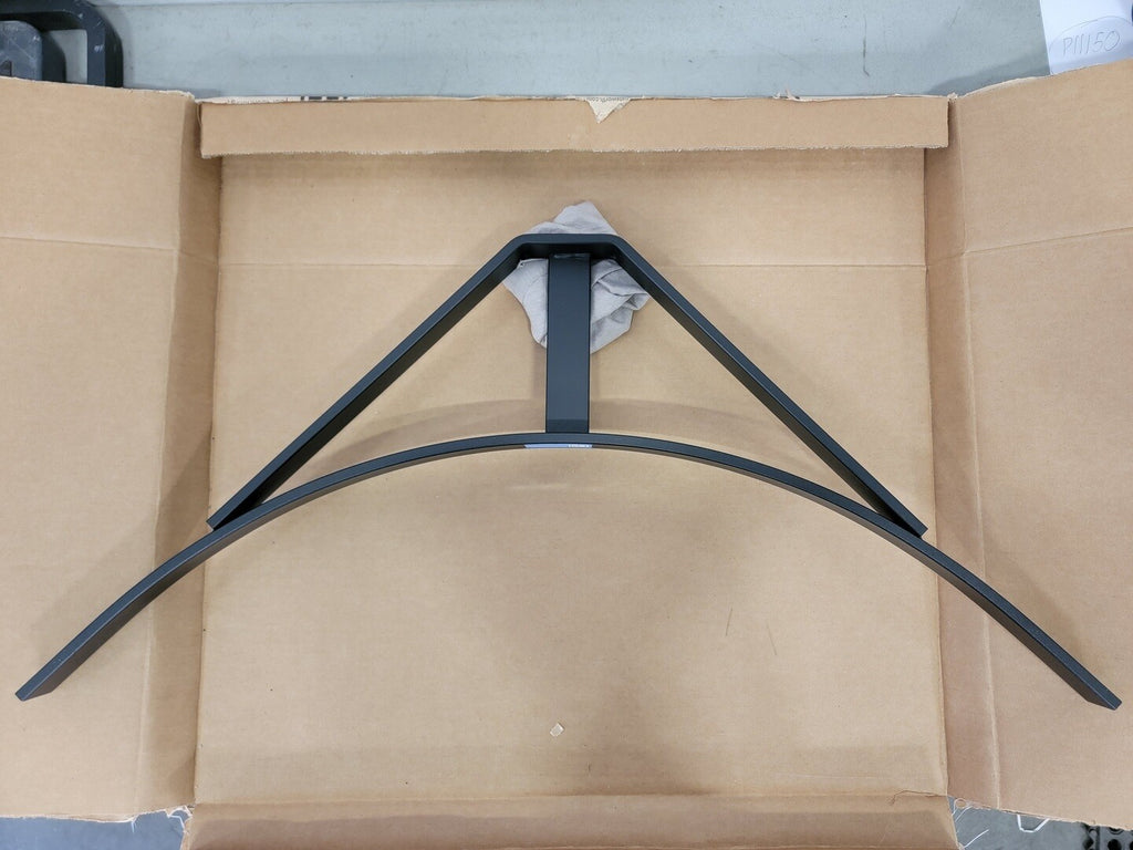 CHATSWORTH PRODUCTS 24" Corner Bracket Black 11959-724, CM 610-CB-24