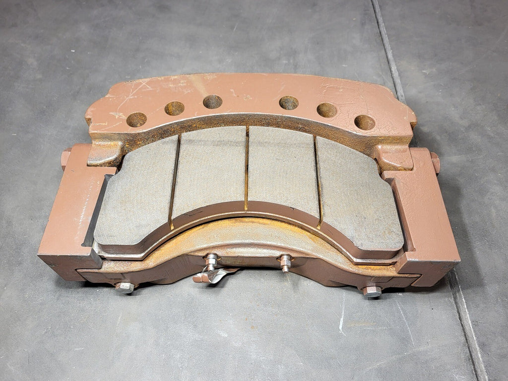 CARLISLE Disc Brake Caliper Assembly 9640055, 2041C3