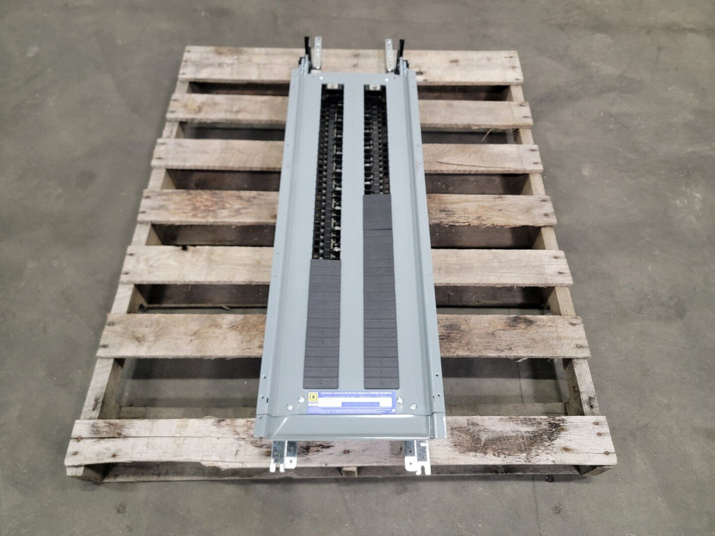 SQUARE D 110 Amp 208Y/120V 3-Ph NQ Panel Board 84 Pole Spaces